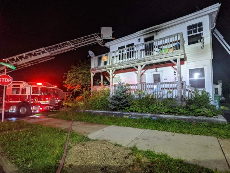 (Fire) Emergency crews are on scene of a structure fire on Symonds St in Dartmouth. The fire has been deemed out. No injuries and a pet was rescued. The cause of the fire will be investigated 