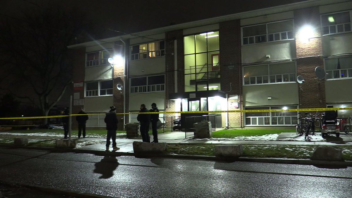 Toronto Police are on the scene of a Christmas Eve shooting on Replin Rd in North York.  A male has been taken to a trauma centre with life-threatening injuries