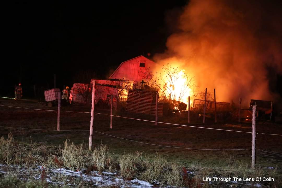 Clarington Emergency and Fire Services responded to a barn fire on Con 1 near Newtonville Rd.  Fire crews did a great job of getting the fire under control protecting any nearby exposures.  No injuries cause is not known at this time 