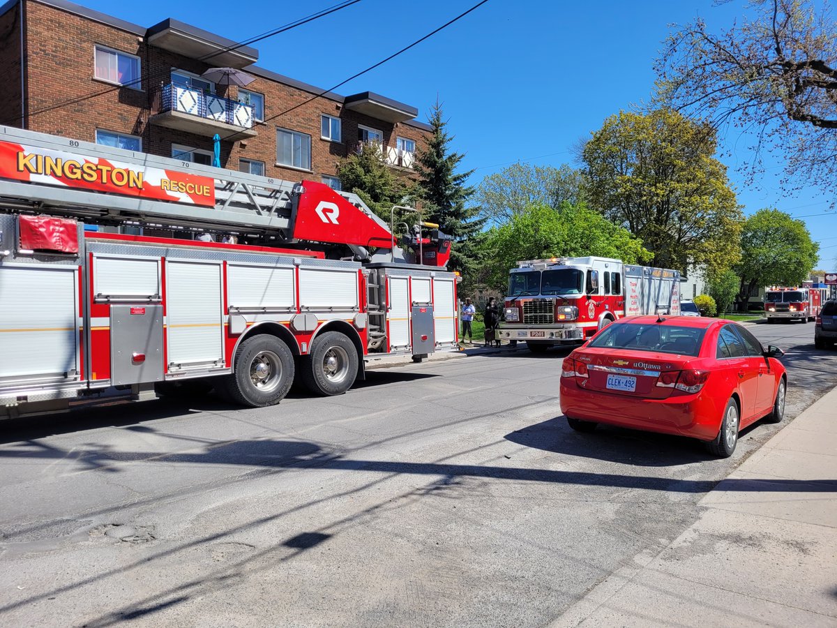 Kingston Fire and Rescue & Kingston Police are on scene of a fire in the 500 block of MacDonnell St, just north of Princess St. Minor traffic delays in the area as a result. Please avoid the area if possible as emergency responders tend to the scene. ygk Photos by Peter McKenty