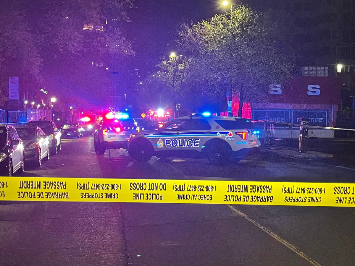 SHOOTING - Ottawa Police are investigating a shooting that occurred at approximately 11pm in the area of George St in the Byward Market.  ⁃ One person taken to the Ottawa Trauma Centre with gunshot wounds  ⁃ Unknown if arrests have been made 