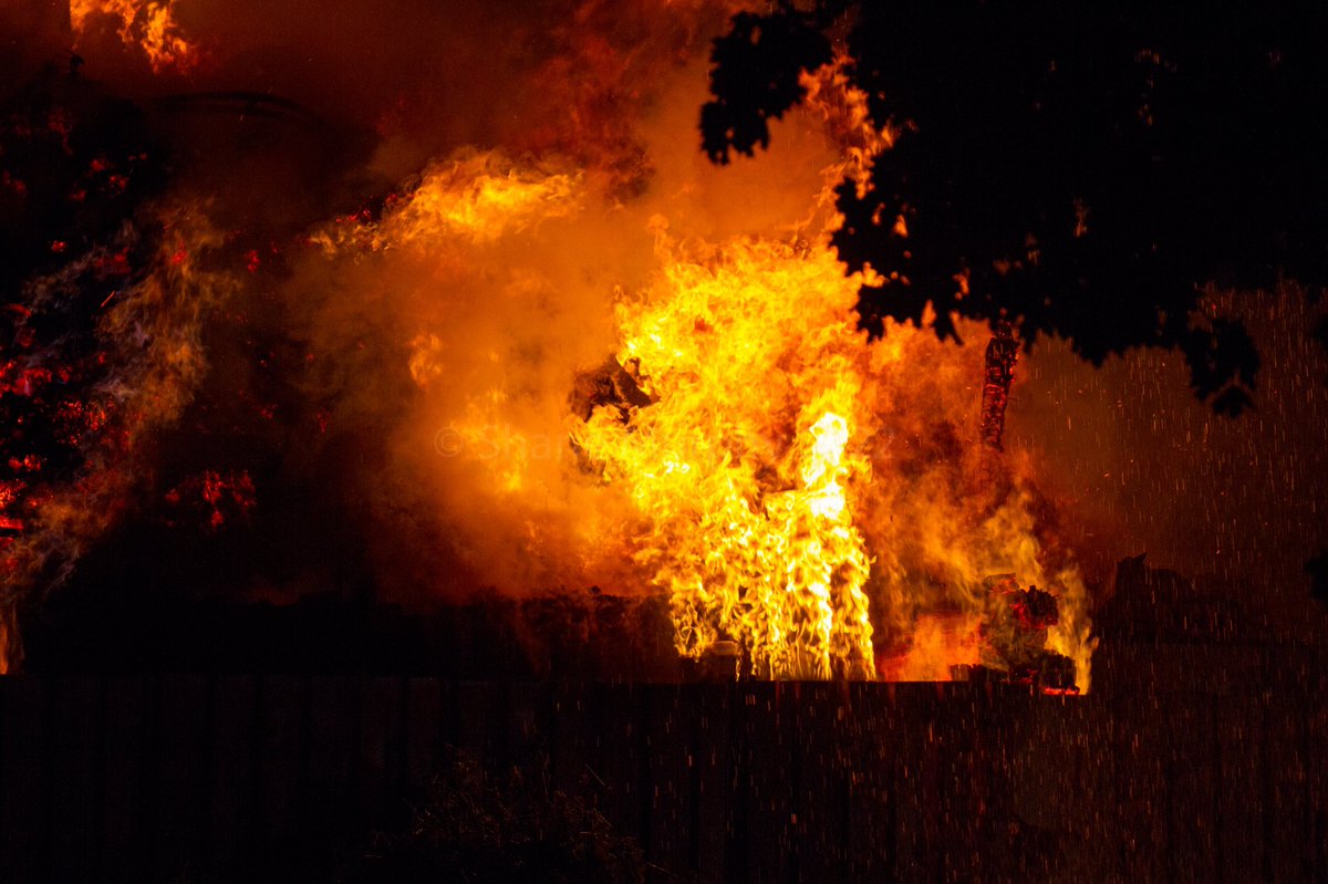 Lincoln A few scene photos from the barn fire on Mountainview Road tonight. Crews still remain on scene at the time of this tweet.   Album to come in the next couple of days  