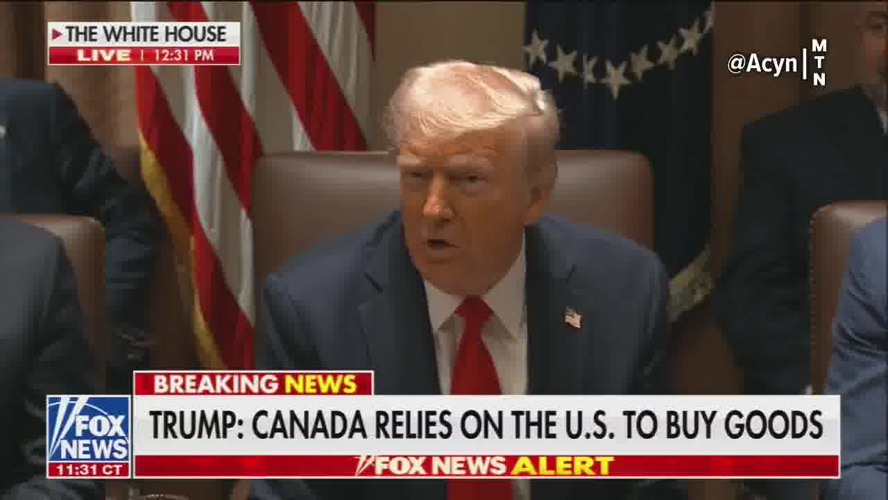 Trump: Apoyamos a Canadá con 200 mil millones de dólares al año en subsidios. Sin nosotros, Canadá no podría sobrevivir. Yo digo que Canadá debería ser nuestro estado número 51. Trudeau. Buena persona. Lo llamo gobernador Trudeau. Debería ser gobernador.