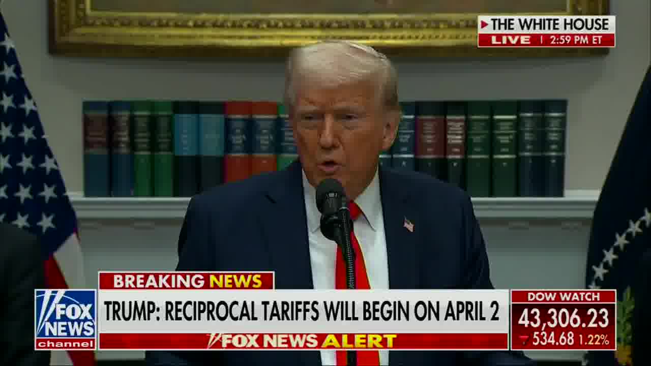 Трамп: Ни для Мексики, ни для Канады места не осталось. Нет. Тарифы уже установлены, они вступают в силу завтра.