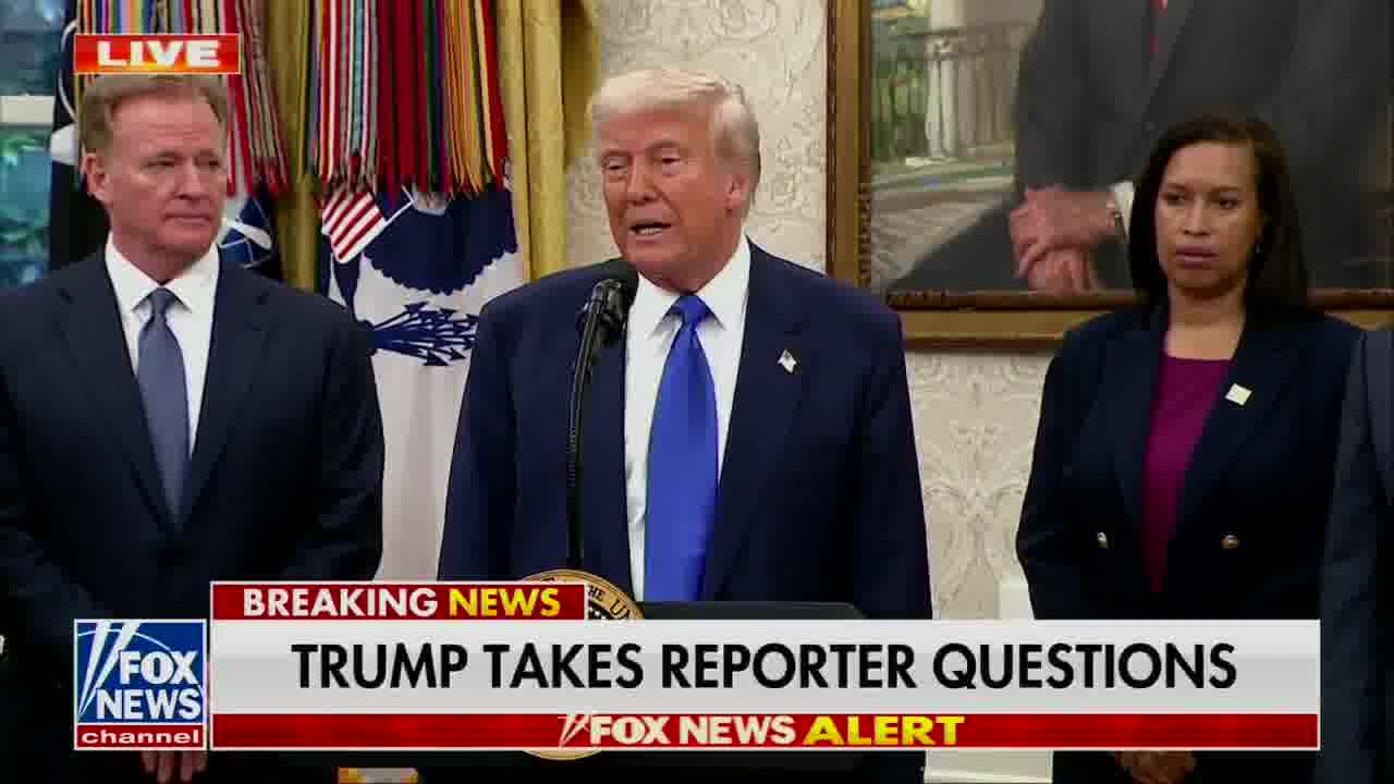 REPORTÉR: Co očekáváte od zítřejšího setkání s kanadským premiérem TRUMP: Nejsem si jistý, o čem se mnou chce mluvit, ale myslím, že chce uzavřít dohodu.